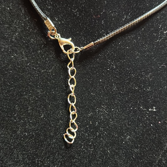 Skull pendant bundle - Picture 5 of 5